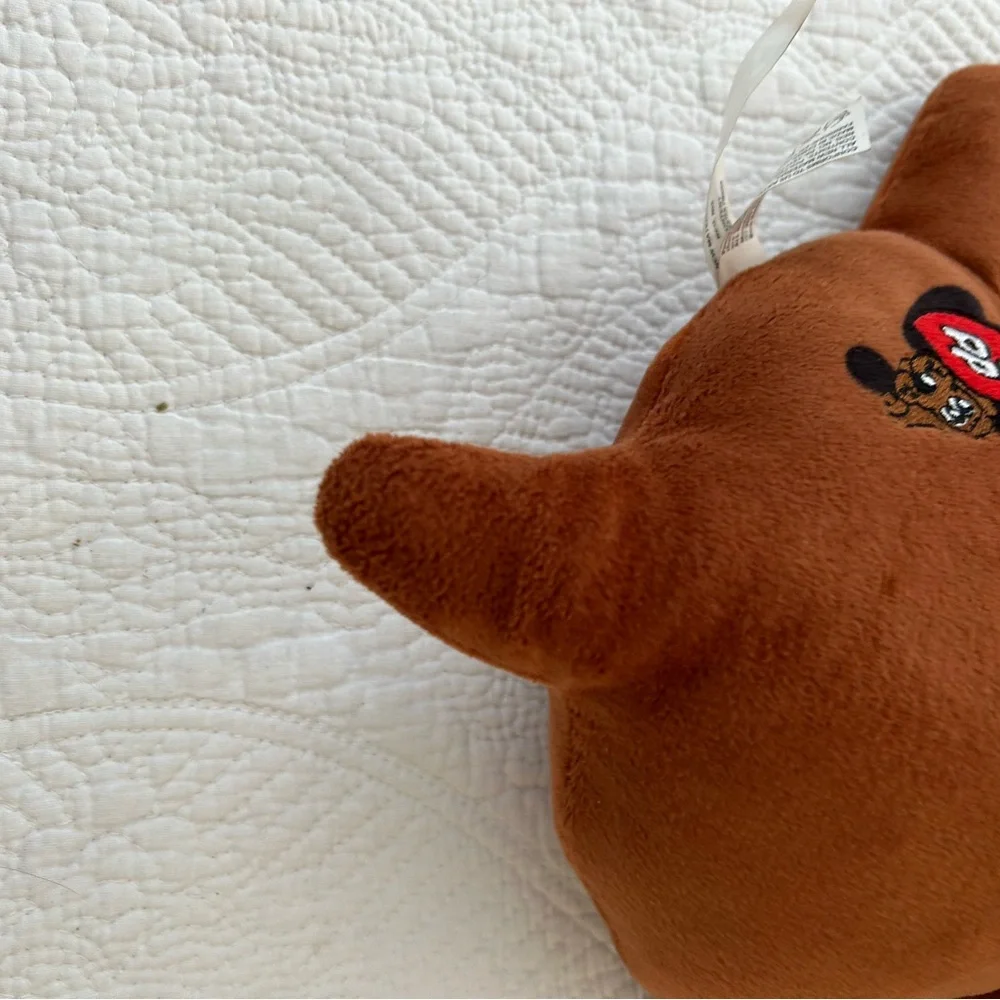 Pound puppy 2019 by Hasbro. Brown hound w/black spots. No flaws, no box.